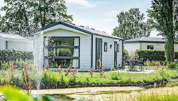 3 bedroom House in Dordrecht with swimming pool and terrace - Photo 3