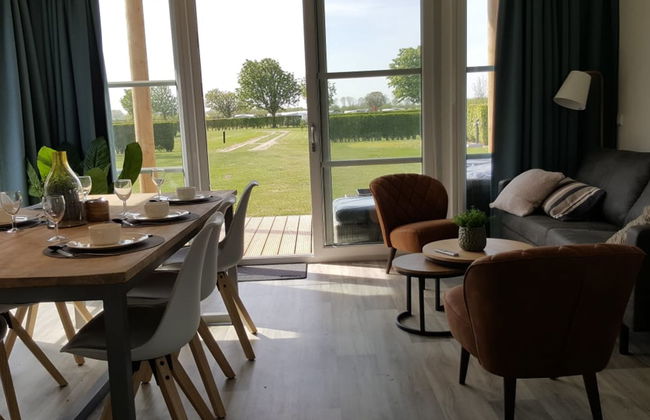 4 bedroom House in Retranchement with garden and terrace - Photo 2