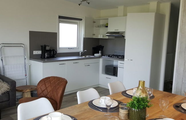 4 bedroom House in Retranchement with garden and terrace - Photo 3