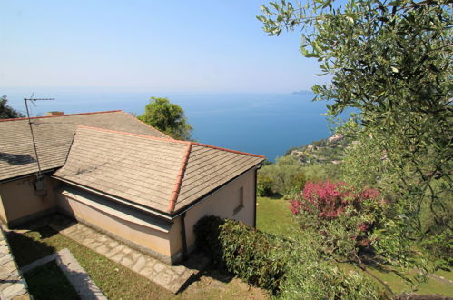 Photo 4 - Maison de 4 chambres à Chiavari avec jardin et vues à la mer