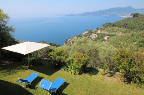 Photo 3 - 4 bedroom House in Chiavari with garden and sea view