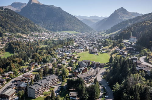 Foto 14 - Appartamento a Morzine con vista sulle montagne