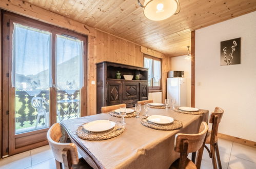 Foto 5 - Apartment mit 1 Schlafzimmer in Morzine mit blick auf die berge