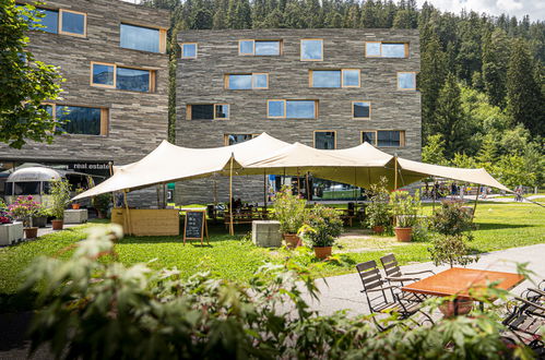 Photo 5 - 4 bedroom Apartment in Laax with garden