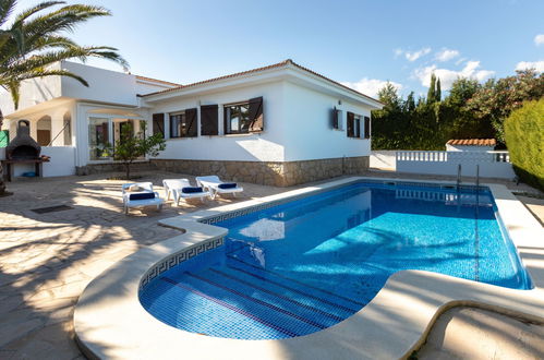 Foto 1 - Casa de 6 habitaciones en l'Ametlla de Mar con piscina privada y vistas al mar