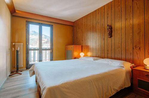 Foto 4 - Appartamento con 2 camere da letto a Canazei con terrazza e vista sulle montagne