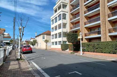 Foto 15 - Apartamento de 1 habitación en Arcachon con terraza y vistas al mar