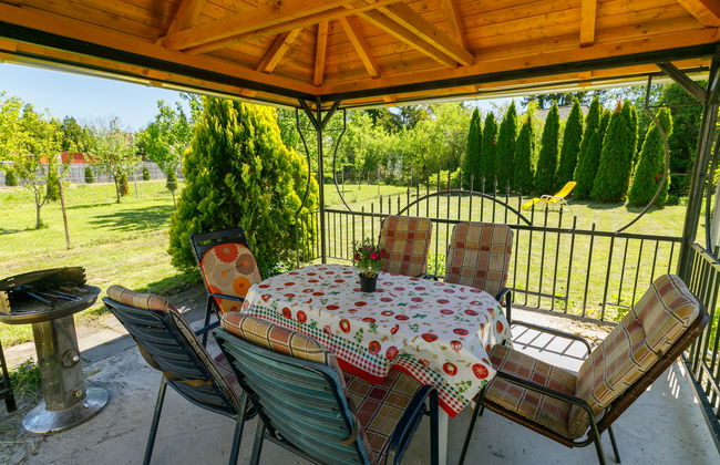 Casa de 4 quartos em Balatonfenyves com jardim e terraço - Foto 2