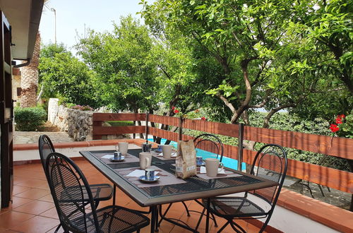 Photo 2 - 2 bedroom Apartment in Castellammare del Golfo with swimming pool and garden