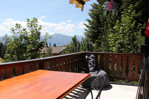 Photo 13 - 2 bedroom Apartment in Ollon with mountain view