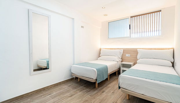 Kensington Econotels - Photo 5