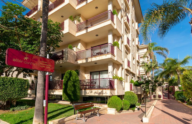 Albir Confort Avenida Apartamentos - Foto 8