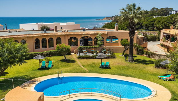 Clube Maria Luisa - Foto 2