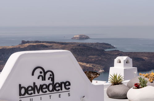 Photo 11 - Belvedere Suites