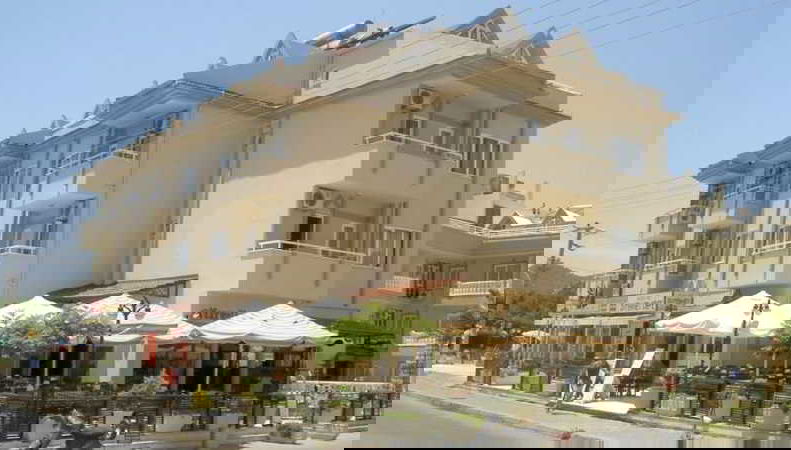 Isla Suites - Photo 1