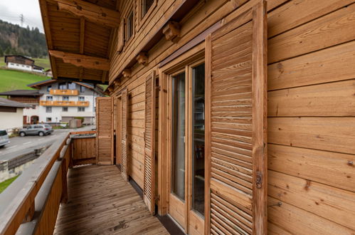 Photo 22 - Maison de 3 chambres à Kaprun avec terrasse et vues sur la montagne