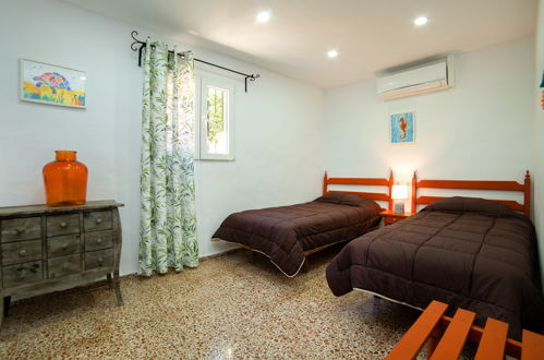 Foto 10 - Casa con 3 camere da letto a Calp con piscina privata e giardino