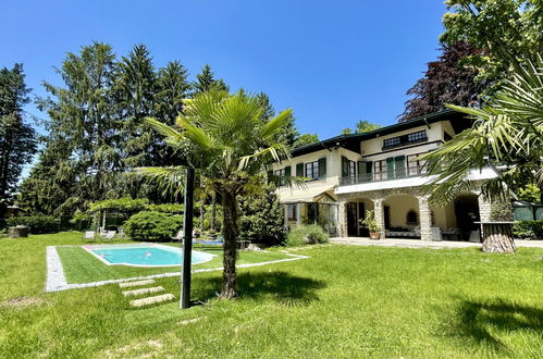 Foto 61 - Casa de 6 habitaciones en Sirtori con piscina privada y vistas a la montaña