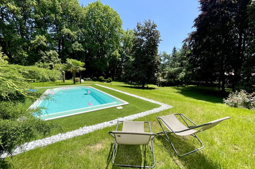 Photo 3 - Maison de 6 chambres à Sirtori avec piscine privée et vues sur la montagne