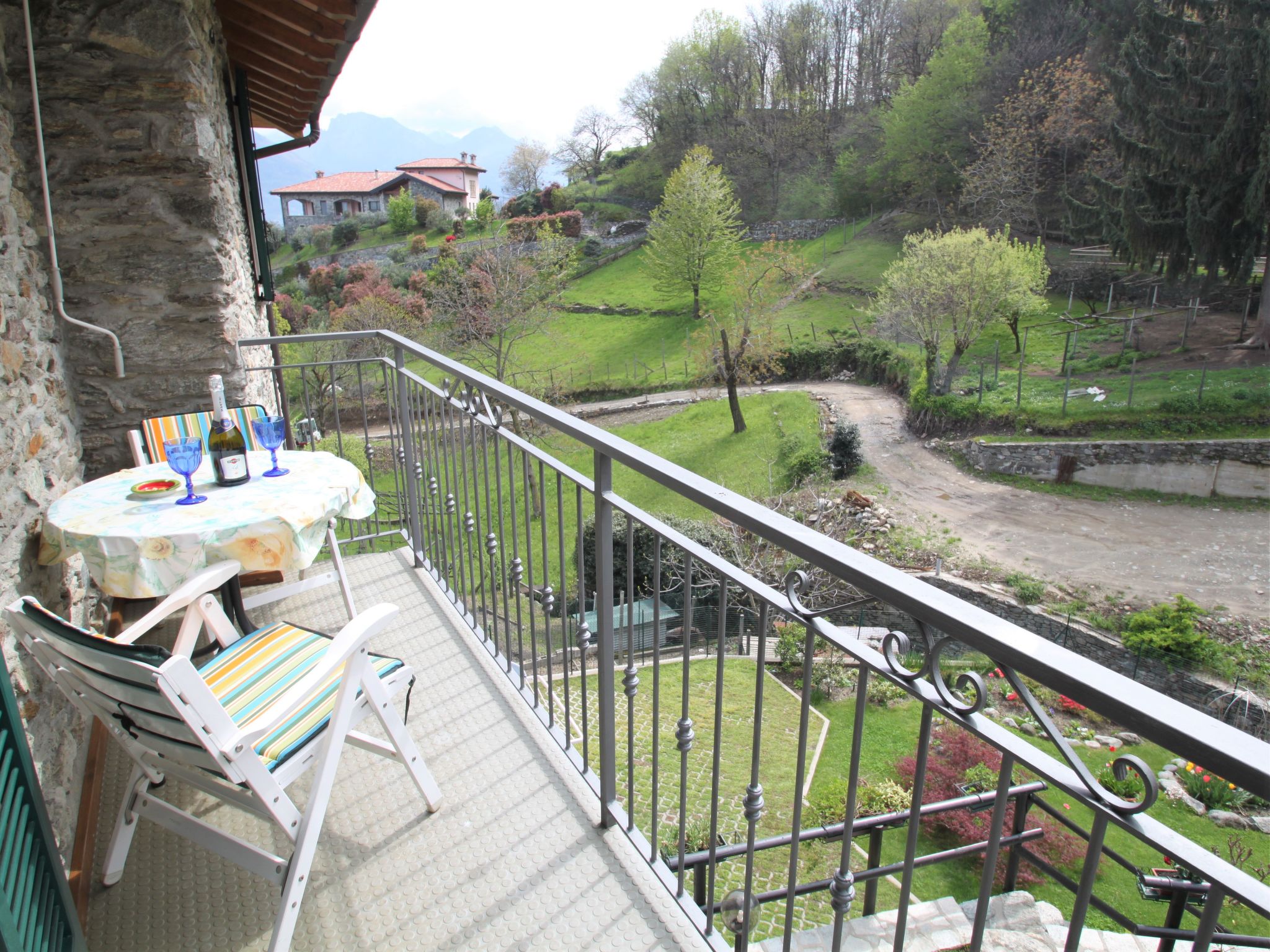 Photo 4 - 2 bedroom Apartment in Cremia with mountain view
