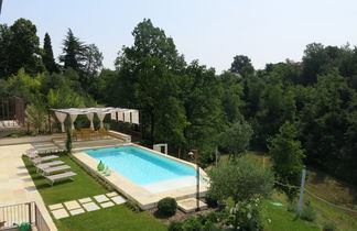 Foto 2 - Casa de 3 quartos em Portacomaro com piscina privada e jardim