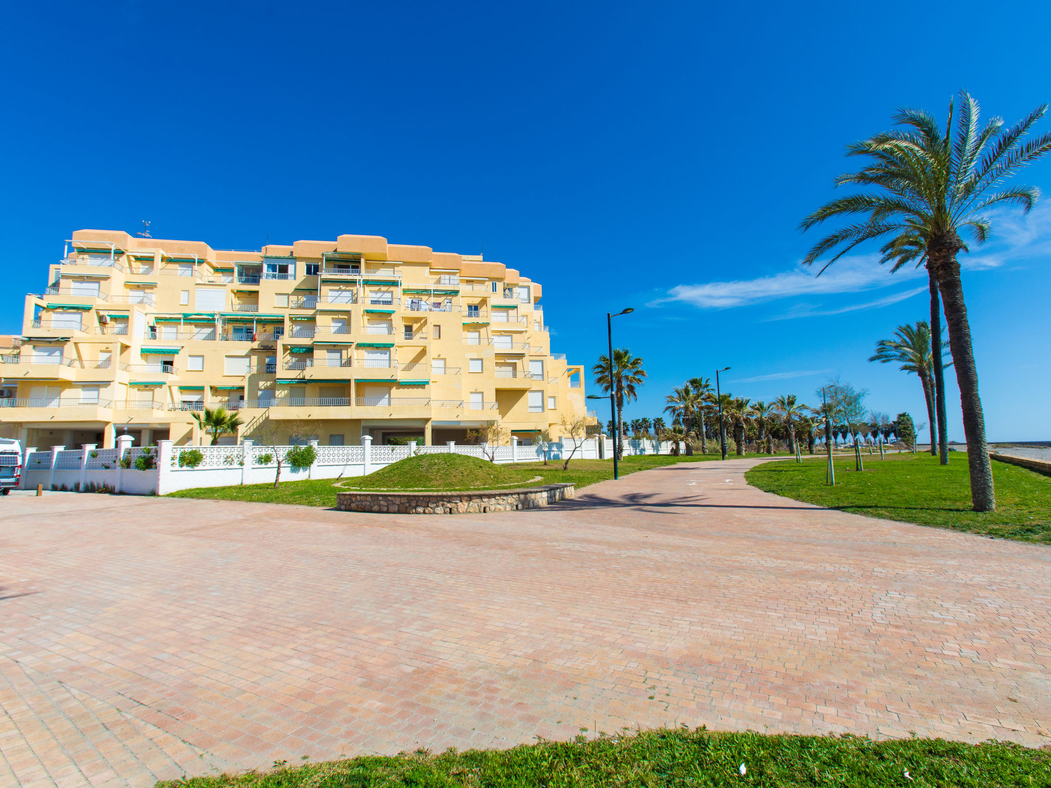 Foto 10 - Apartamento de 2 habitaciones en Salobreña con piscina y vistas al mar