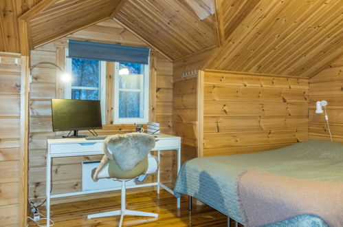 Foto 14 - Casa de 1 habitación en Kittilä con sauna y vistas a la montaña