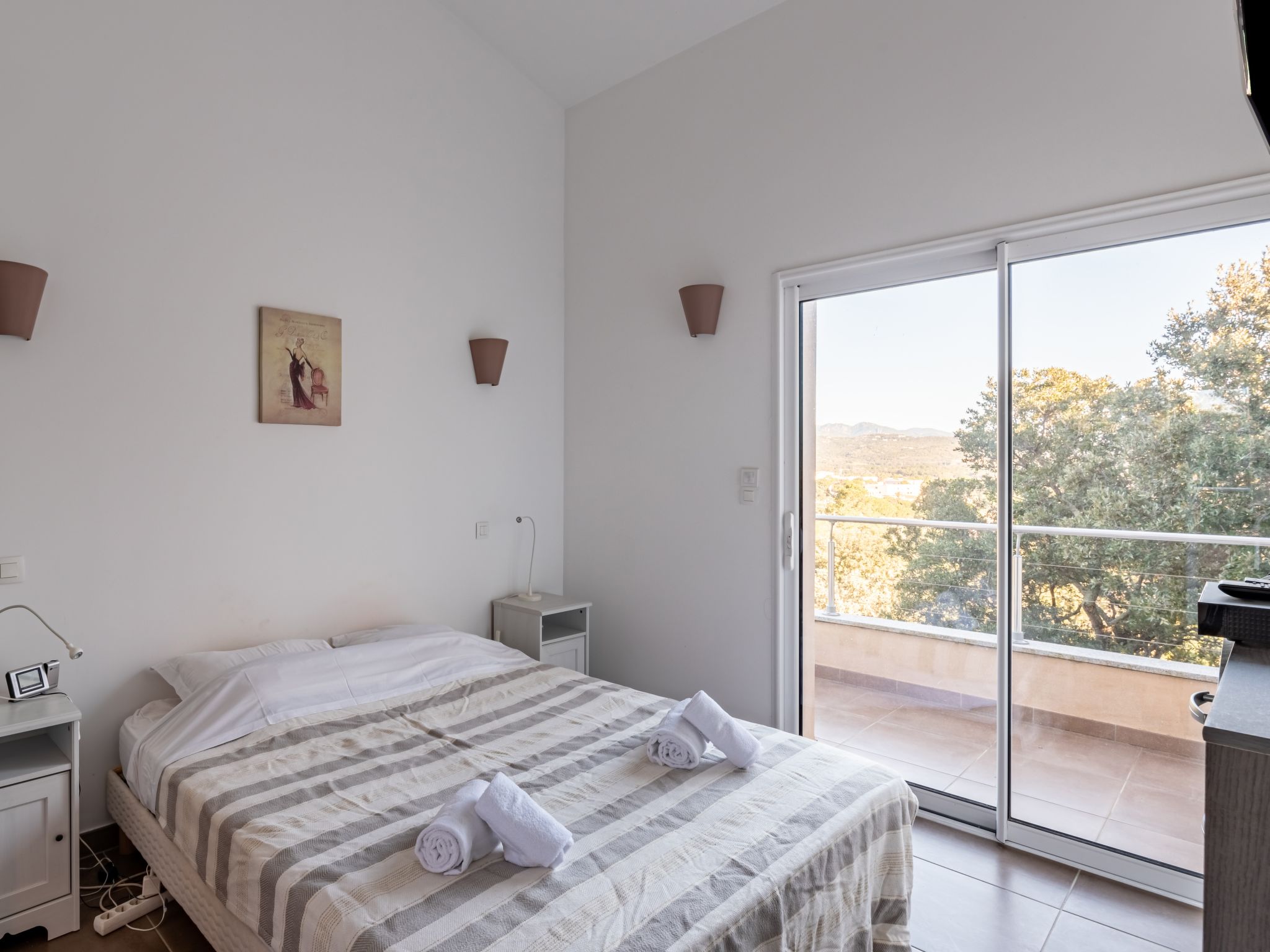 Foto 5 - Casa de 3 habitaciones en Porto-Vecchio con terraza y vistas al mar
