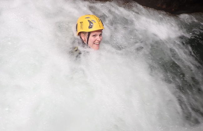 Canyoning Nevidio - Tour Privado - Foto 2