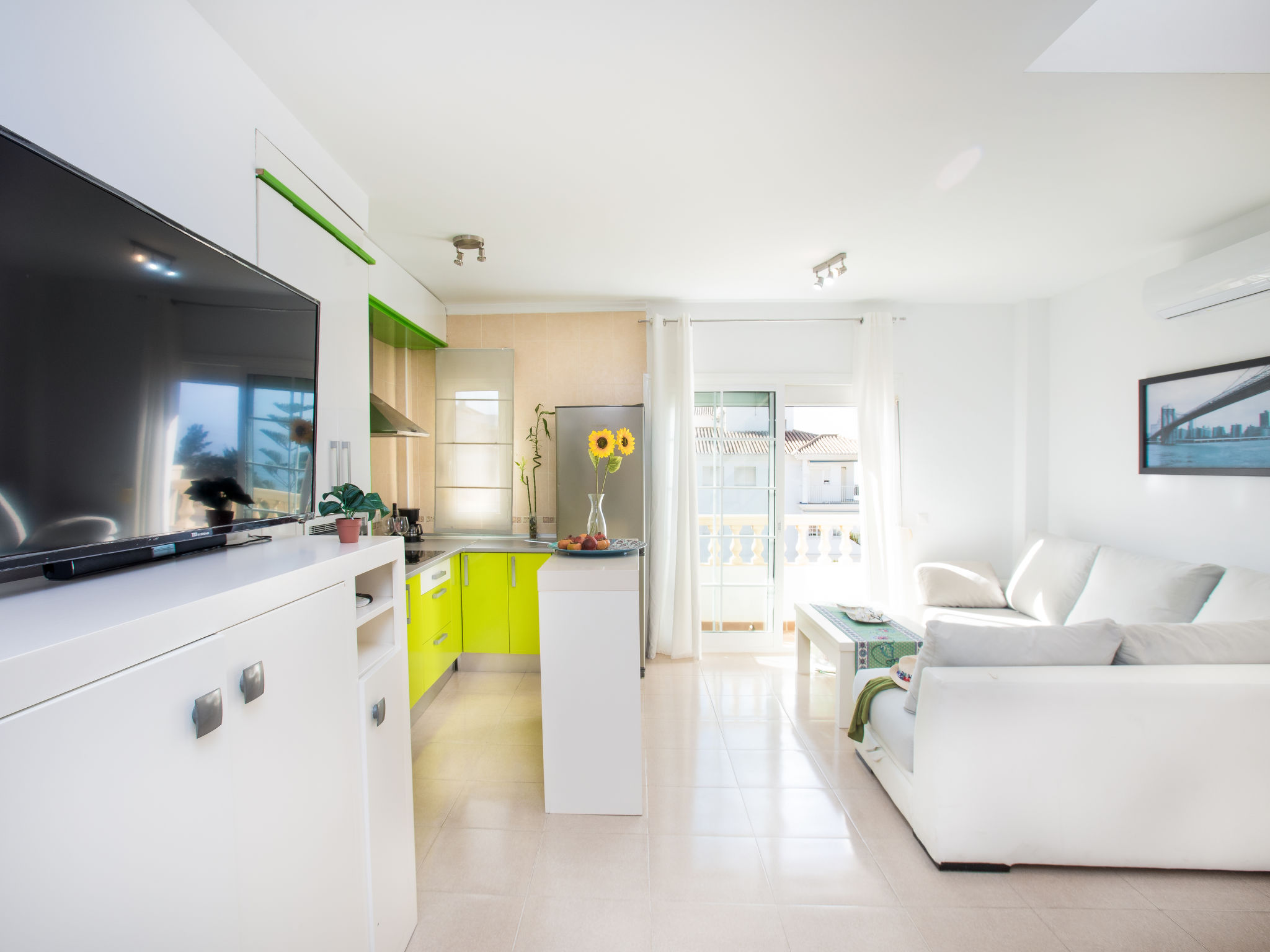 Foto 3 - Apartamento de 1 habitación en Torrox con terraza y vistas al mar