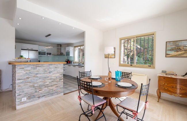 5 bedroom House in Mougins with private pool and garden - Photo 13