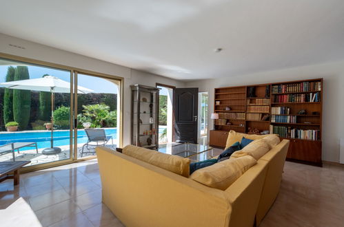 Foto 12 - Casa con 4 camere da letto a Mougins con piscina privata e vista mare