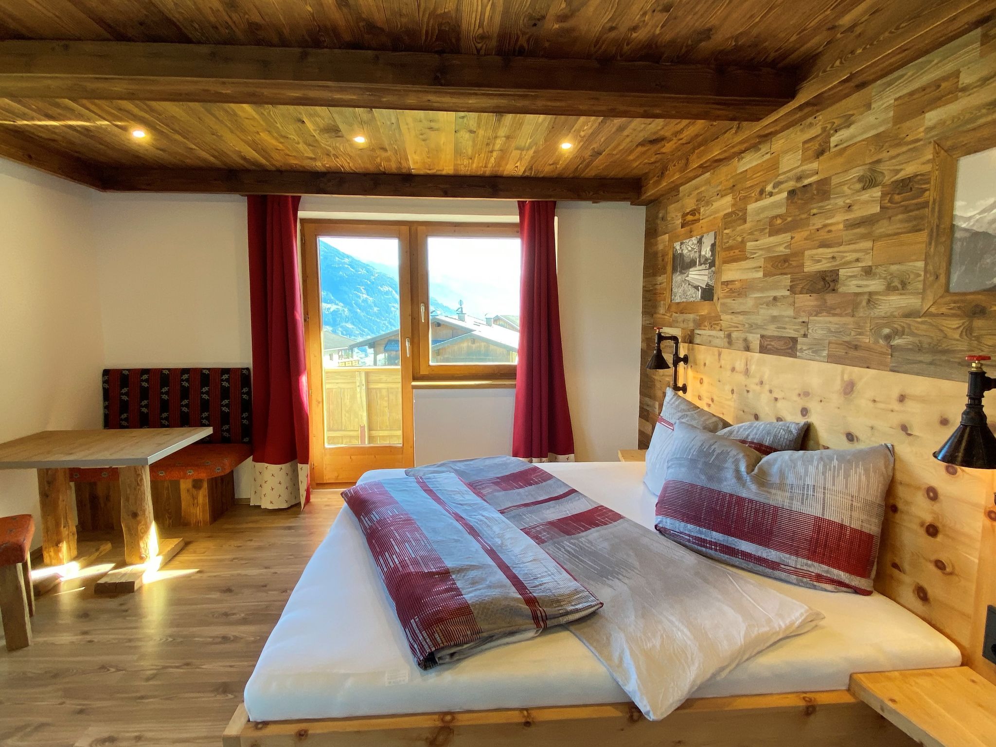 Foto 4 - Appartamento con 2 camere da letto a Schlitters con vista sulle montagne