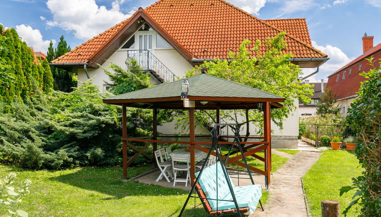 Photo 1 - 4 bedroom Apartment in Siófok with garden and mountain view