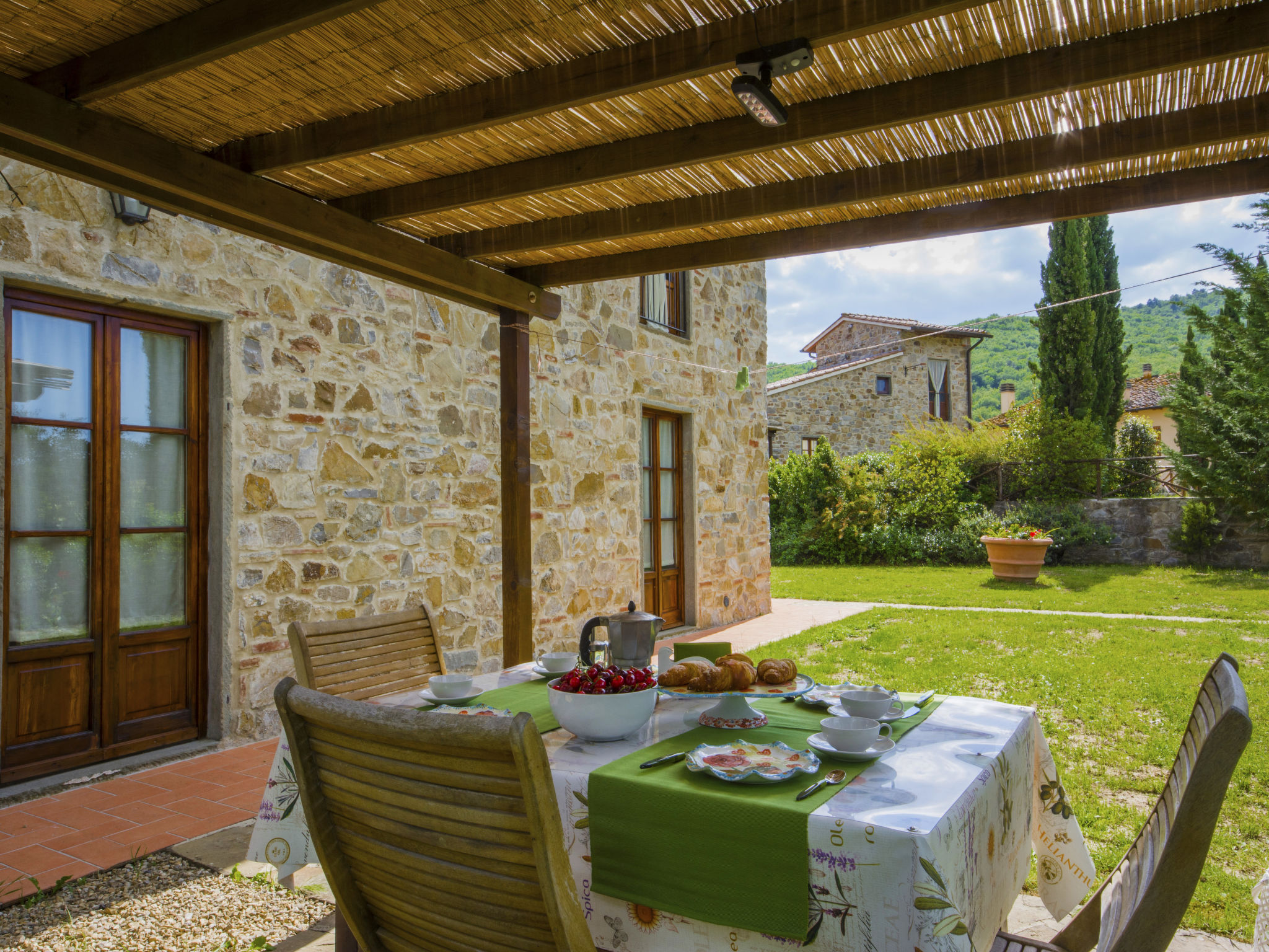 Foto 3 - Casa con 2 camere da letto a Greve in Chianti con piscina e giardino