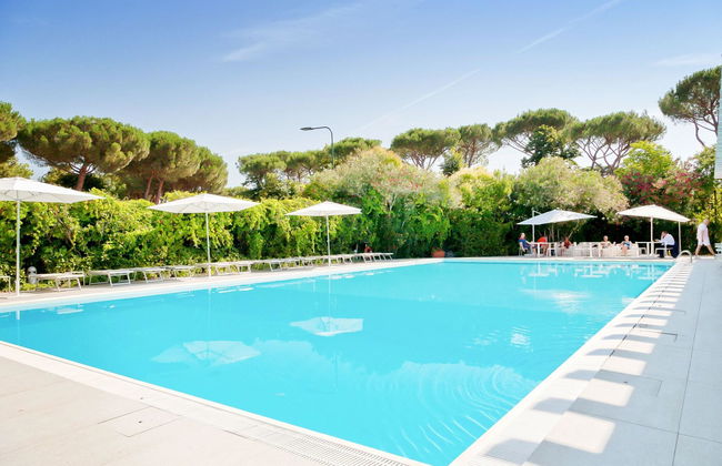 Italiana Hotels Florence - Photo 46
