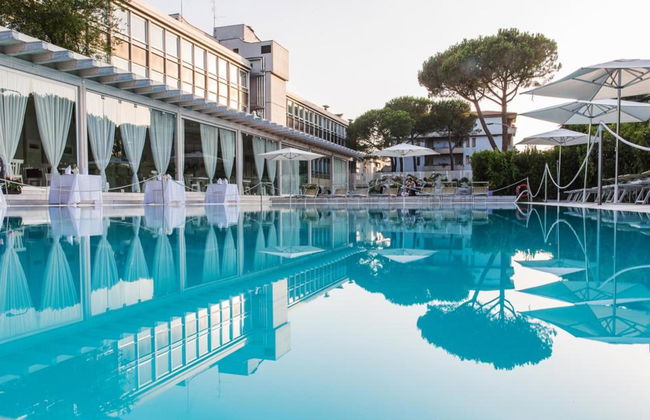 Italiana Hotels Florence - Photo 48