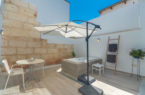 Photo 2 - 1 bedroom Apartment in Sa Pobla with garden and hot tub