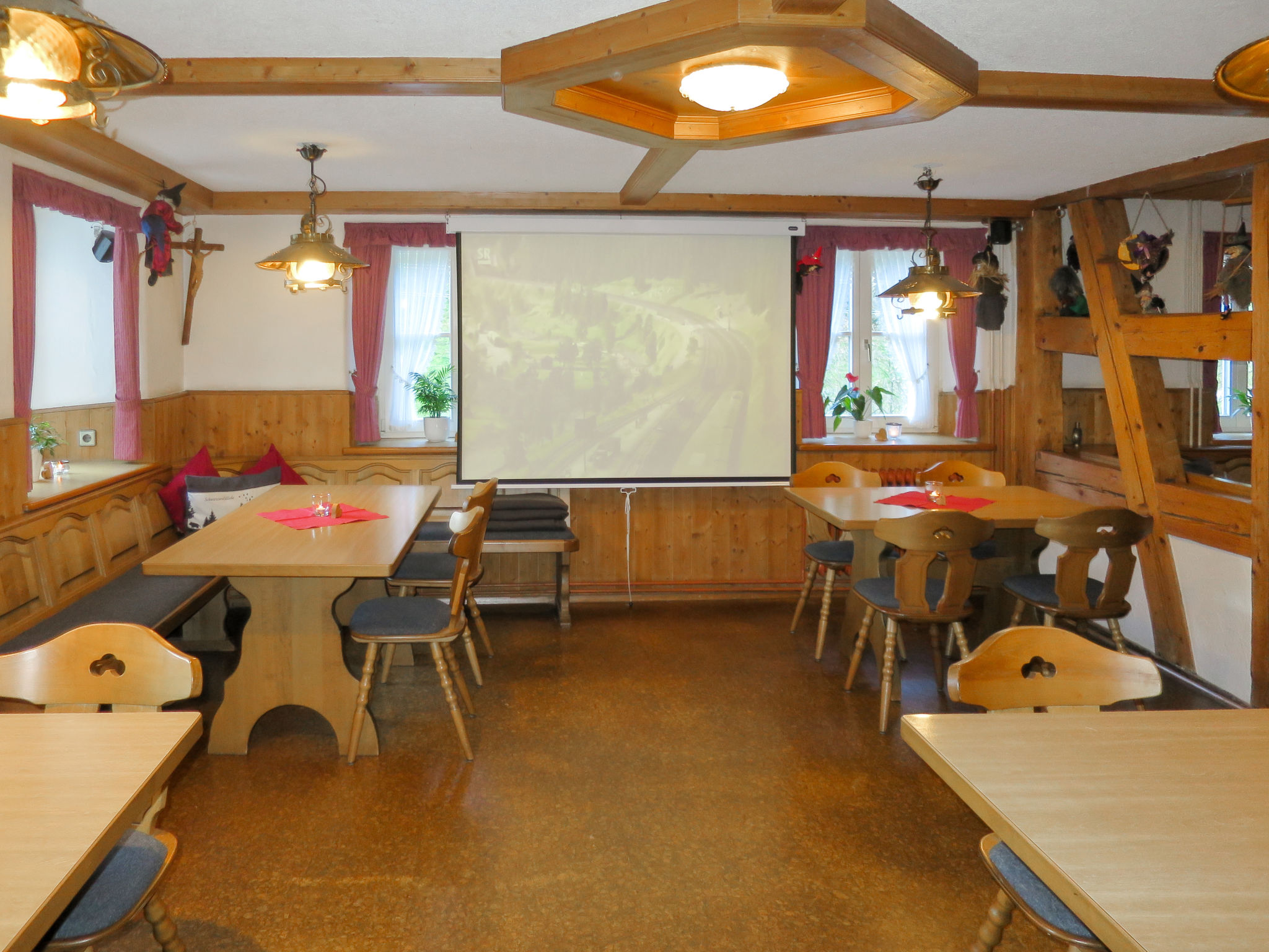 Photo 3 - Maison de 6 chambres à Simonswald avec terrasse et vues sur la montagne