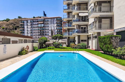 Foto 41 - Appartamento con 2 camere da letto a Fuengirola con piscina e giardino