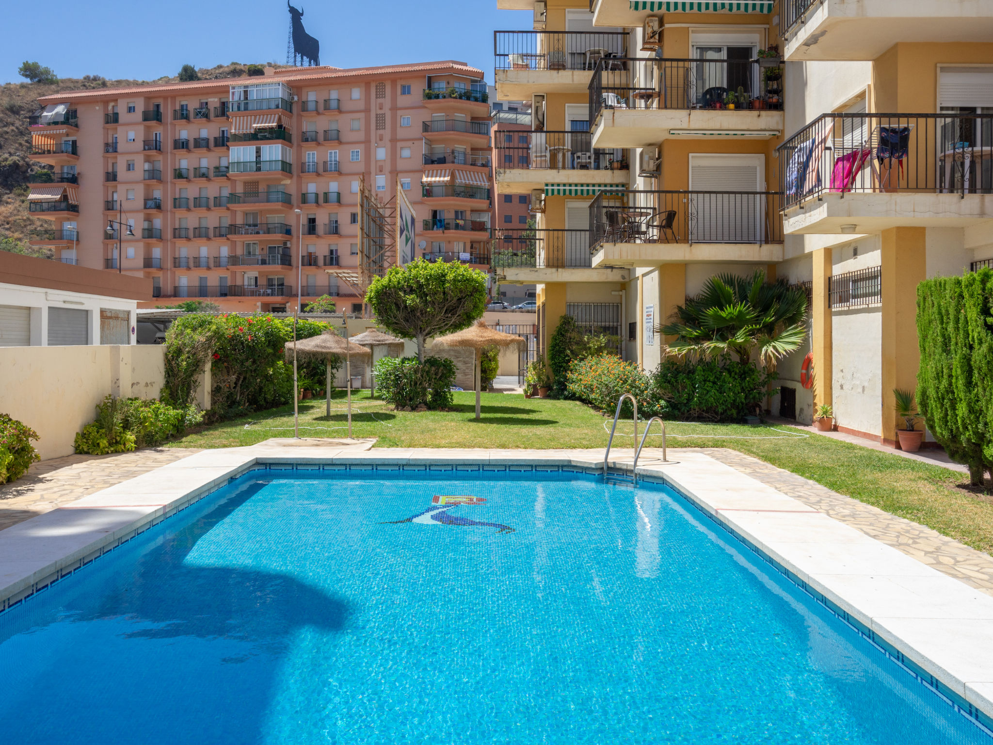 Foto 2 - Appartamento con 2 camere da letto a Fuengirola con piscina e vista mare
