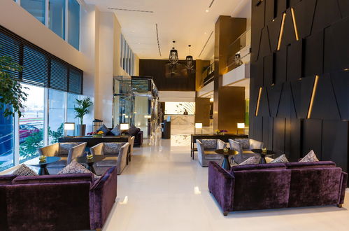 Photo 6 - Flora Creek Deluxe Hotel Apartments