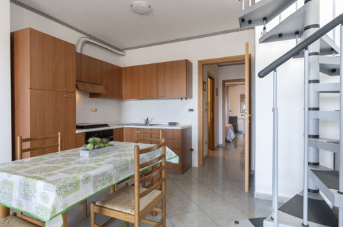 Foto 3 - Apartamento de 1 habitación en Riva Ligure con terraza y vistas al mar