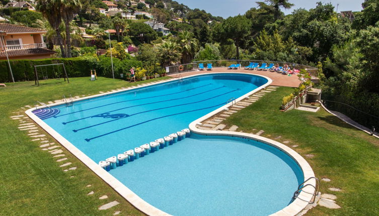 Photo 1 - Appartement de 4 chambres à Blanes avec piscine et jardin