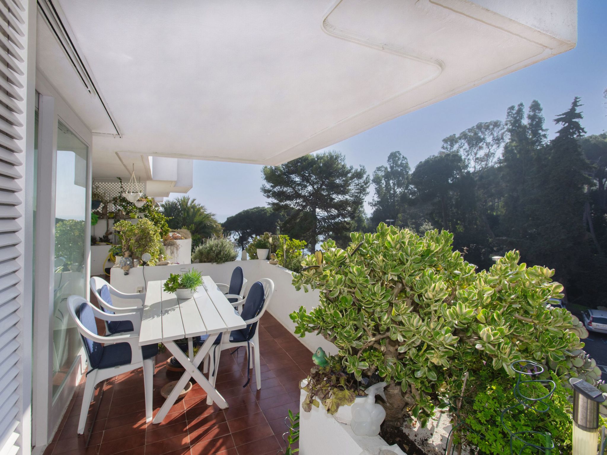 Photo 2 - 4 bedroom Apartment in Blanes with swimming pool and garden