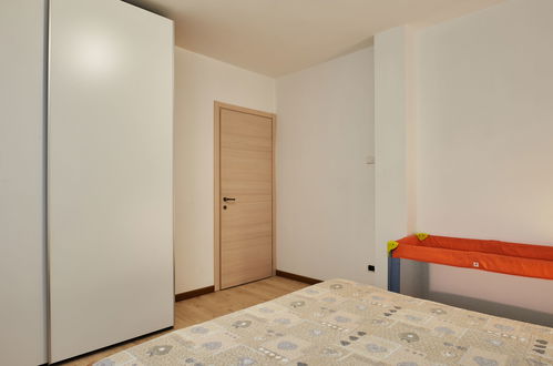 Foto 12 - Appartamento con 2 camere da letto a Gravedona ed Uniti con terrazza e vista sulle montagne