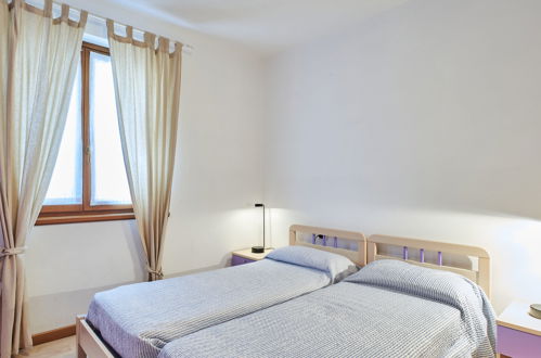Foto 13 - Apartment mit 2 Schlafzimmern in Gravedona ed Uniti mit terrasse und blick auf die berge