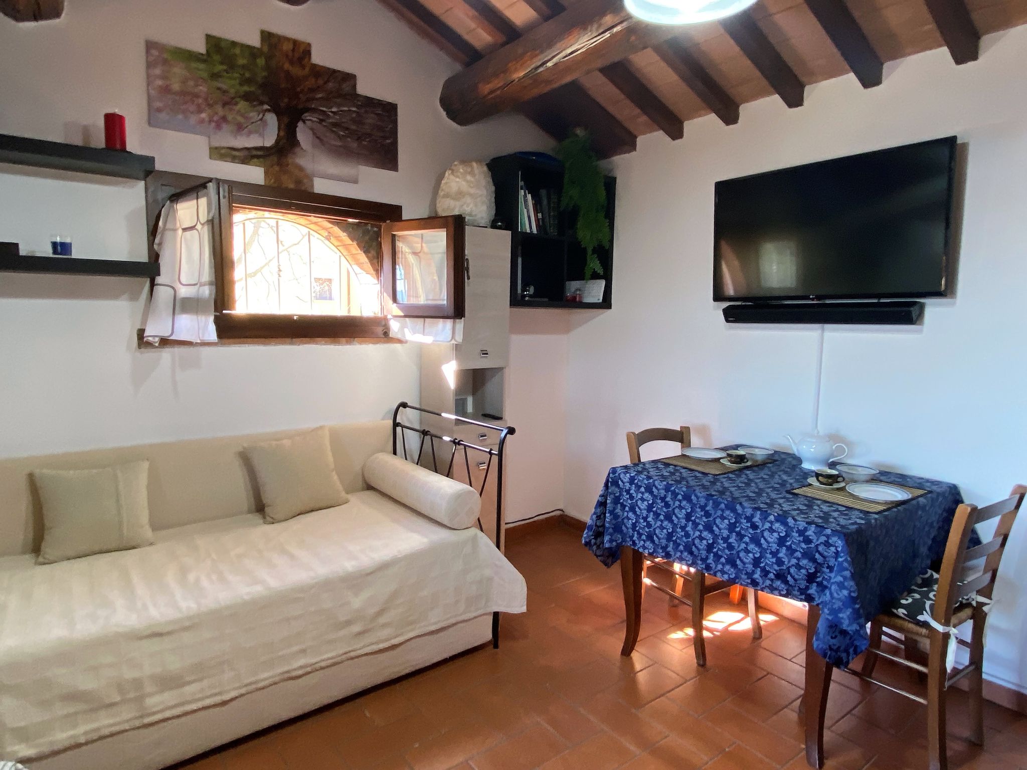 Foto 3 - Haus mit 1 Schlafzimmer in Riparbella mit garten und terrasse