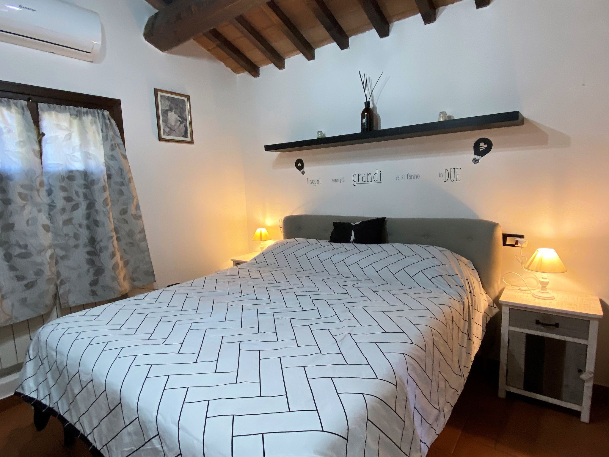 Foto 4 - Haus mit 1 Schlafzimmer in Riparbella mit garten und terrasse