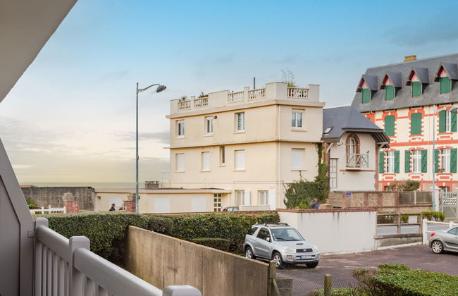 2 bedroom Apartment in Villers-sur-Mer - Photo 15